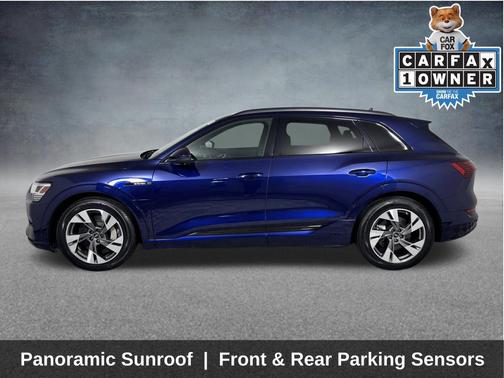 2022 Audi e-tron Premium