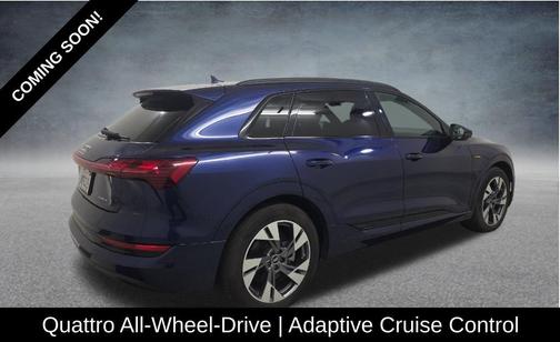 2022 Audi e-tron Premium