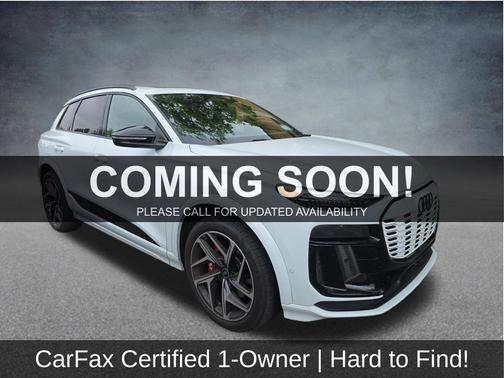 Glacier White Metallic 2025 Audi SQ6 e-tron Premium Plus