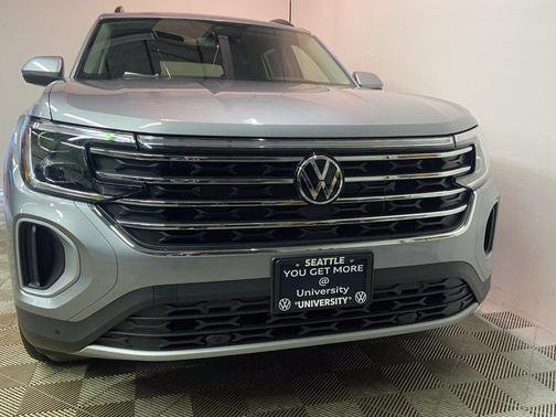 Silver Mist Metallic 2026 Volkswagen Atlas 2.0T SE w/Technology 4MOTION