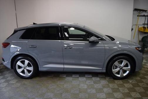2025 Audi Q4 e-tron Premium