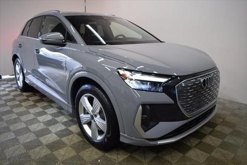 2025 Audi Q4 e-tron Premium