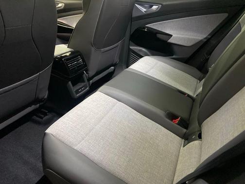 2026 Volkswagen ID.4 Pro