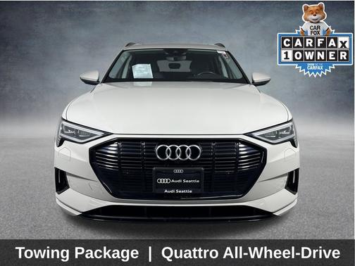 2021 Audi e-tron Premium Plus