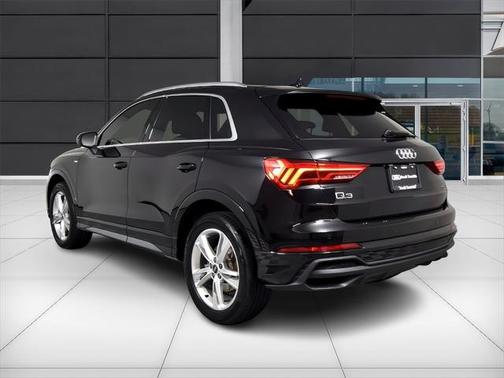 2023 Audi Q3 45 S line Premium Plus