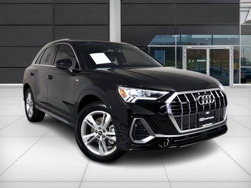 2023 Audi Q3 45 S line Premium Plus