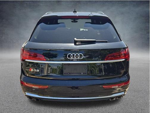 2022 Audi SQ5 3.0T Premium Plus