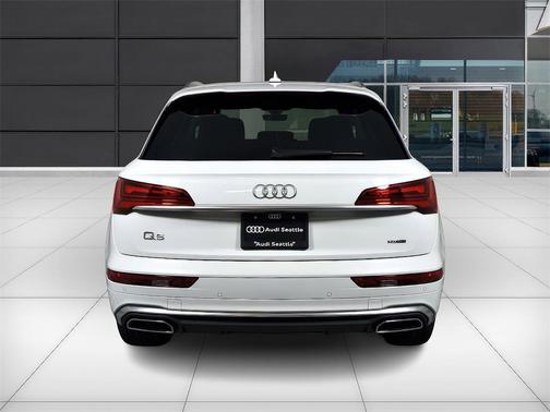 2024 Audi Q5 e 55 S line Premium Plus