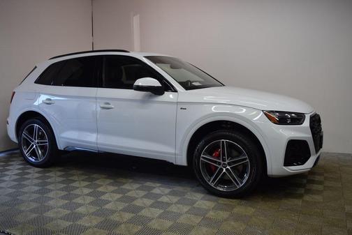 2025 Audi Q5 55 S line Premium Plus