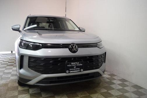 2025 Volkswagen Tiguan 2.0T SE 4MOTION