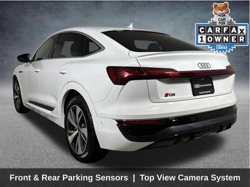 Glacier White Metallic 2024 Audi Q8 55 Premium Plus