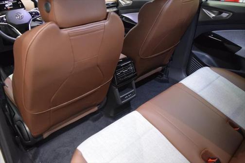 2025 Volkswagen ID.4 Pro
