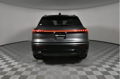 2025 Audi SQ5 3.0T Premium Plus