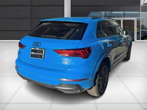 2022 Audi Q3 45 S line Premium Plus