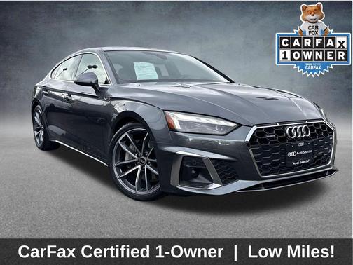 Daytona Gray Pearl Effect 2023 Audi A5 Sportback 45 S Line Prestige