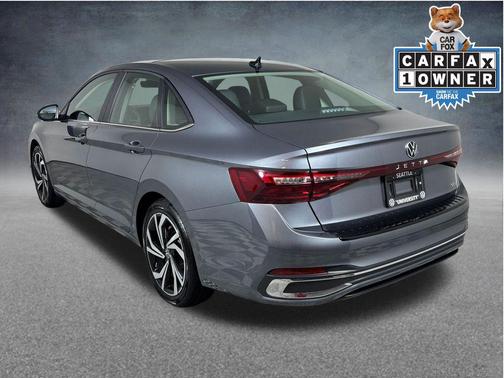 Platinum Gray Metallic 2025 Volkswagen Jetta 1.5T SEL