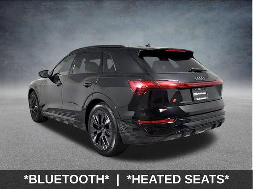 2024 Audi Q8 e-tron Prestige