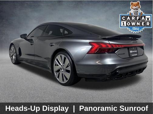 2022 Audi e-tron GT Prestige