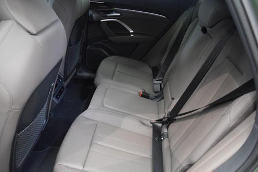 2025 Audi Q5 2.0T Prestige