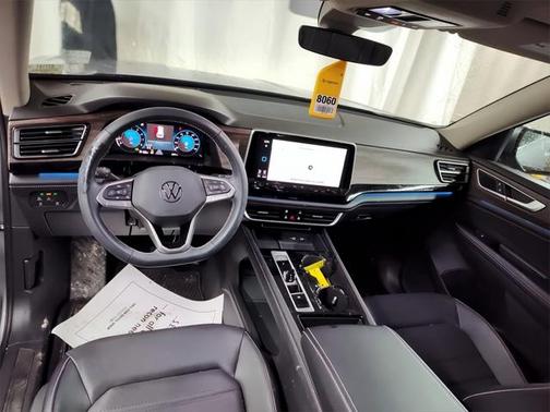 2024 Volkswagen Atlas 2.0T SEL