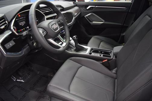 2025 Audi Q3 45 S line Premium Plus