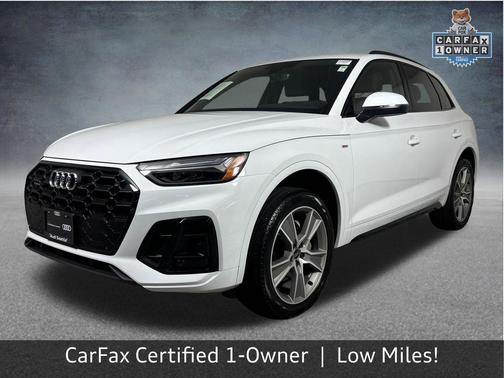Glacier White Metallic 2025 Audi Q5 45 S line Premium