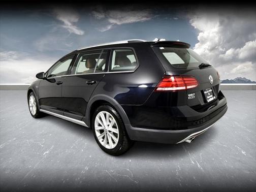 2019 Volkswagen Golf Alltrack TSI S