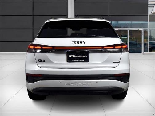 2024 Audi Q4 e-tron Premium