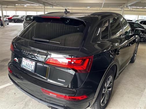 2024 Audi Q5 45 S line Premium