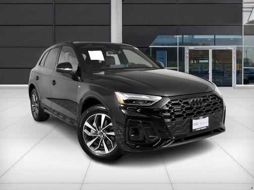2024 Audi Q5 45 S line Premium