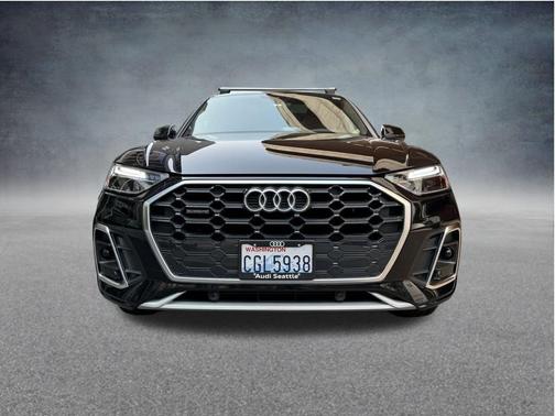 2023 Audi Q5 45 S line Premium