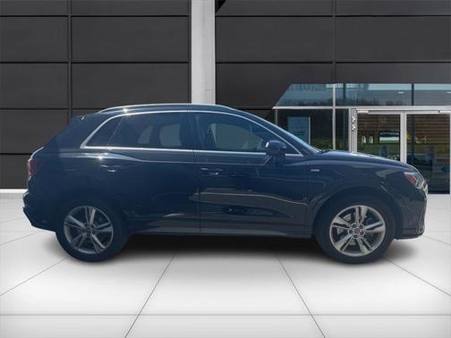 2020 Audi Q3 45 S line Premium Plus
