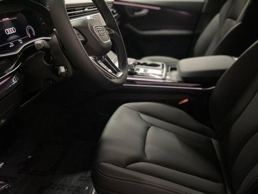 Black Metallic 2026 Audi Q7 55 Premium Plus