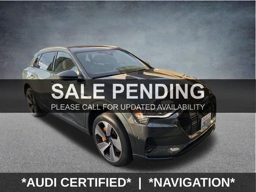 2023 Audi e-tron Premium Plus