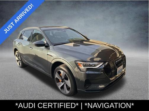 2023 Audi e-tron Premium Plus