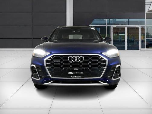2024 Audi Q5 45 S line Premium