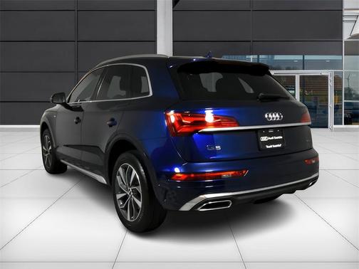 2024 Audi Q5 45 S line Premium