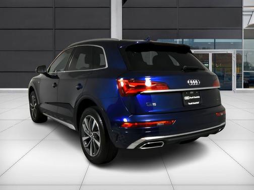 2024 Audi Q5 45 S line Premium