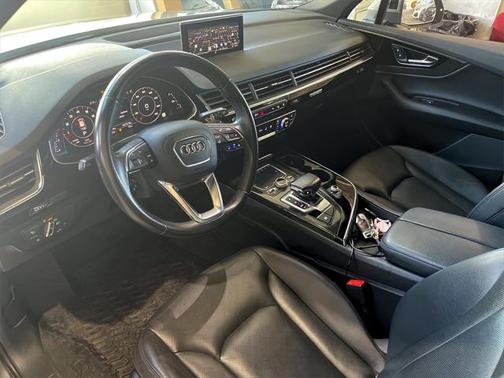 2017 Audi Q7 3.0T Premium