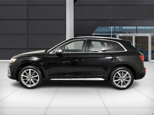 2023 Audi SQ5 3.0T Premium Plus
