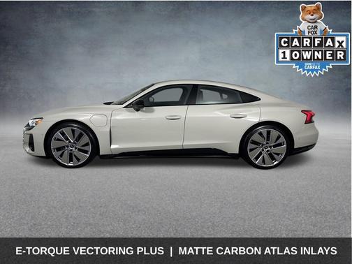 2022 Audi e-tron GT Prestige