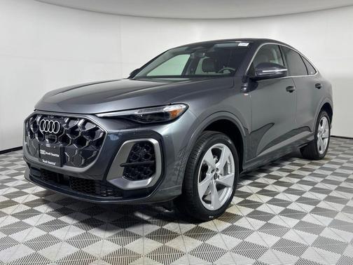 Daytona Gray Pearl 2026 Audi Q5 2.0T Premium Plus