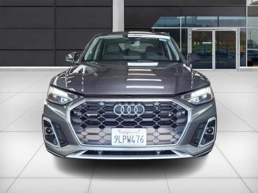 2024 Audi Q5 45 S line Premium