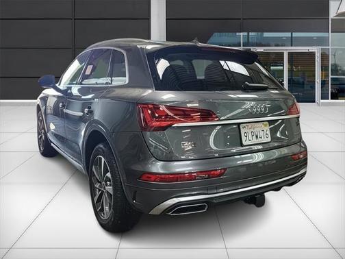 2024 Audi Q5 45 S line Premium