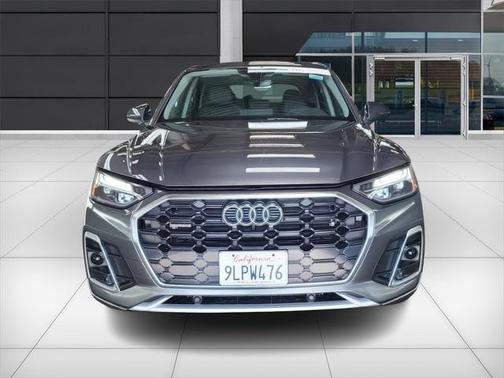 2024 Audi Q5 45 S line Premium