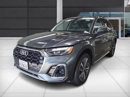 2024 Audi Q5 45 S line Premium