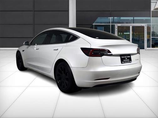 2020 Tesla Model 3 Long Range