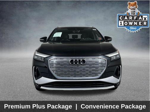 Mythos Black Metallic 2023 Audi Q4 e-tron Premium Plus