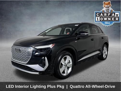 Mythos Black Metallic 2023 Audi Q4 e-tron Premium Plus