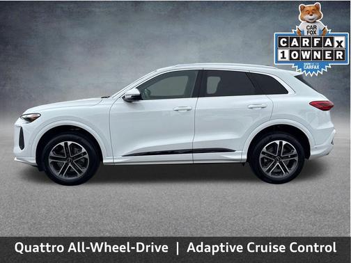 Arkona White 2025 Audi Q5 2.0T Premium